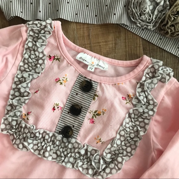 💕Matching outfit! Shirt, skirt, headband/belt! 💕 - Picture 2 of 7